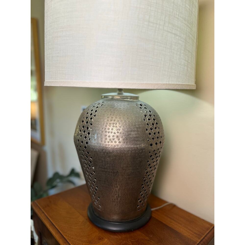 Vtg. Bronze Gold Table Lamp, Textured Metal Base, Contemporary Rustic Lamp, MCM - Picture 4 of 16